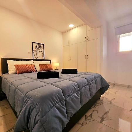 1Bd Beach Apartment Paphos Eksteriør billede