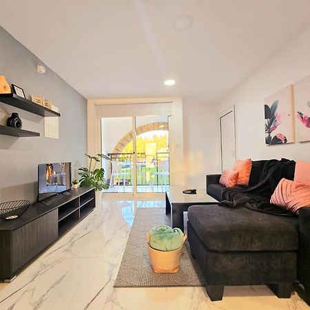 1Bd Beach Apartment Paphos Eksteriør billede